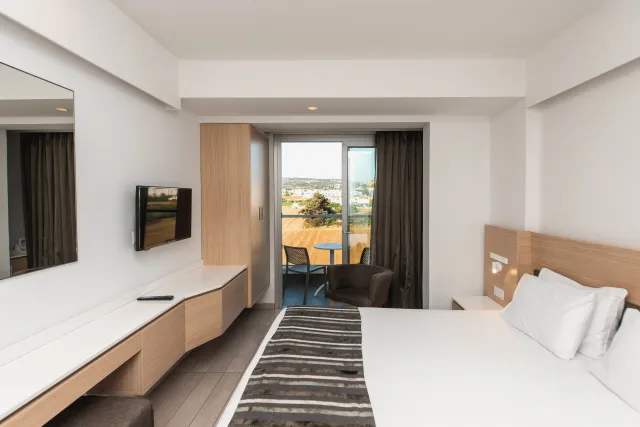 Hotellikuva Evalena Beach Hotel - numero 1 / 63