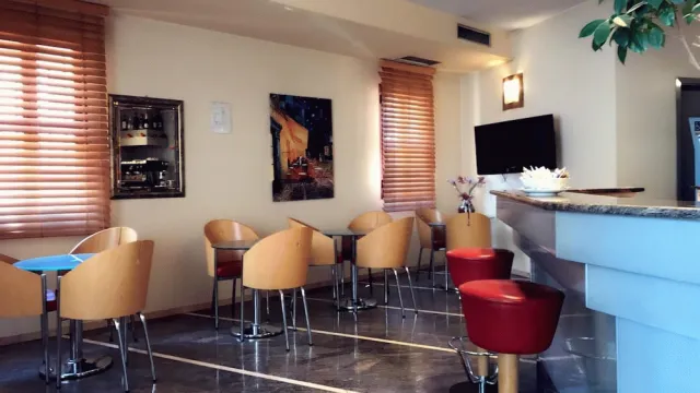 Hotellikuva Hotel Maxim - numero 1 / 18