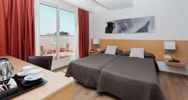 Hotellikuva Hotel Sagrada Familia - numero 1 / 10