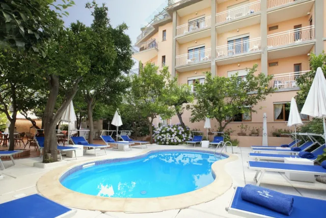 Hotellikuva Hotel Regina Sorrento - numero 1 / 10