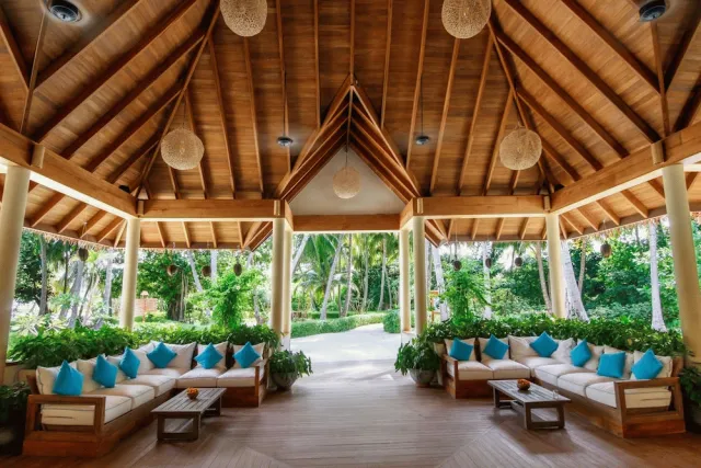 Hotellikuva Reethi Faru Resort - numero 1 / 52