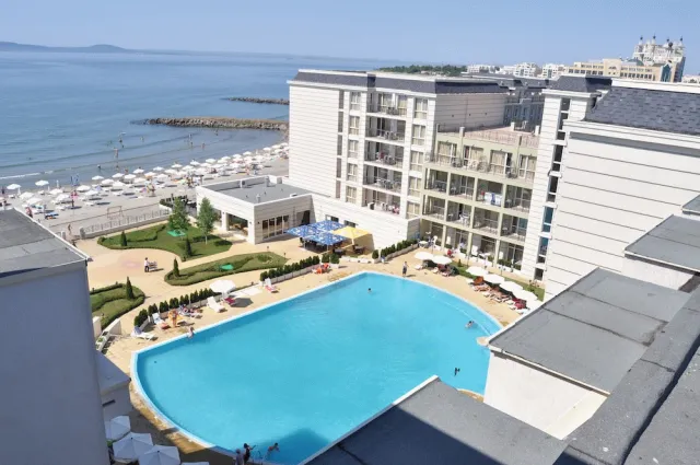 Hotellikuva Hotel Festa Pomorie Resort - numero 1 / 41