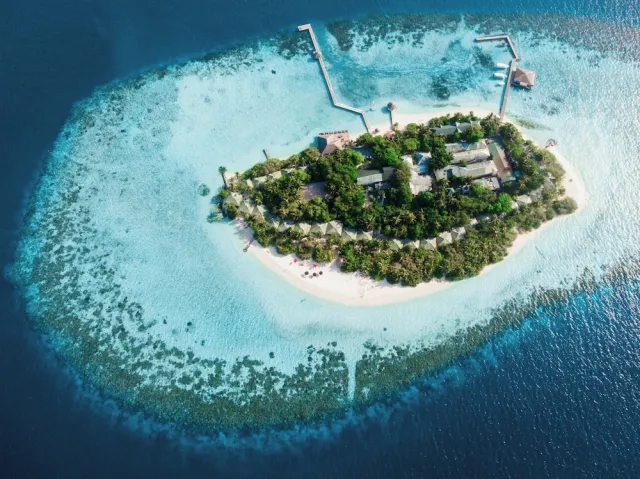 Hotellikuva Eriyadu Island Resort - numero 1 / 61