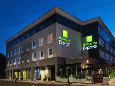 Hotellikuva Holiday Inn Express London - Wimbledon South - numero 1 / 18